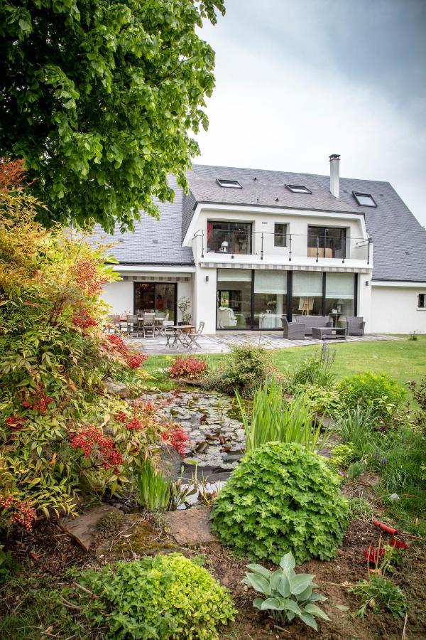 Le Champ Du Renne Bed & Breakfast Льо Ман Екстериор снимка